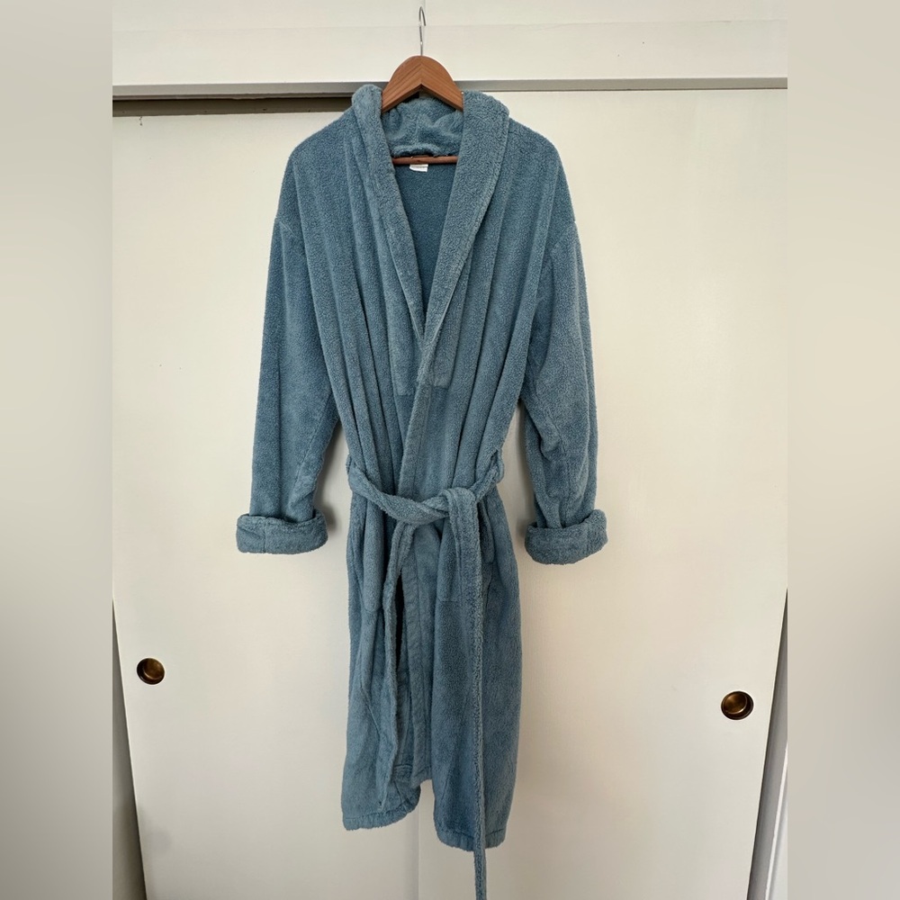Brook Linen Super Plush robe